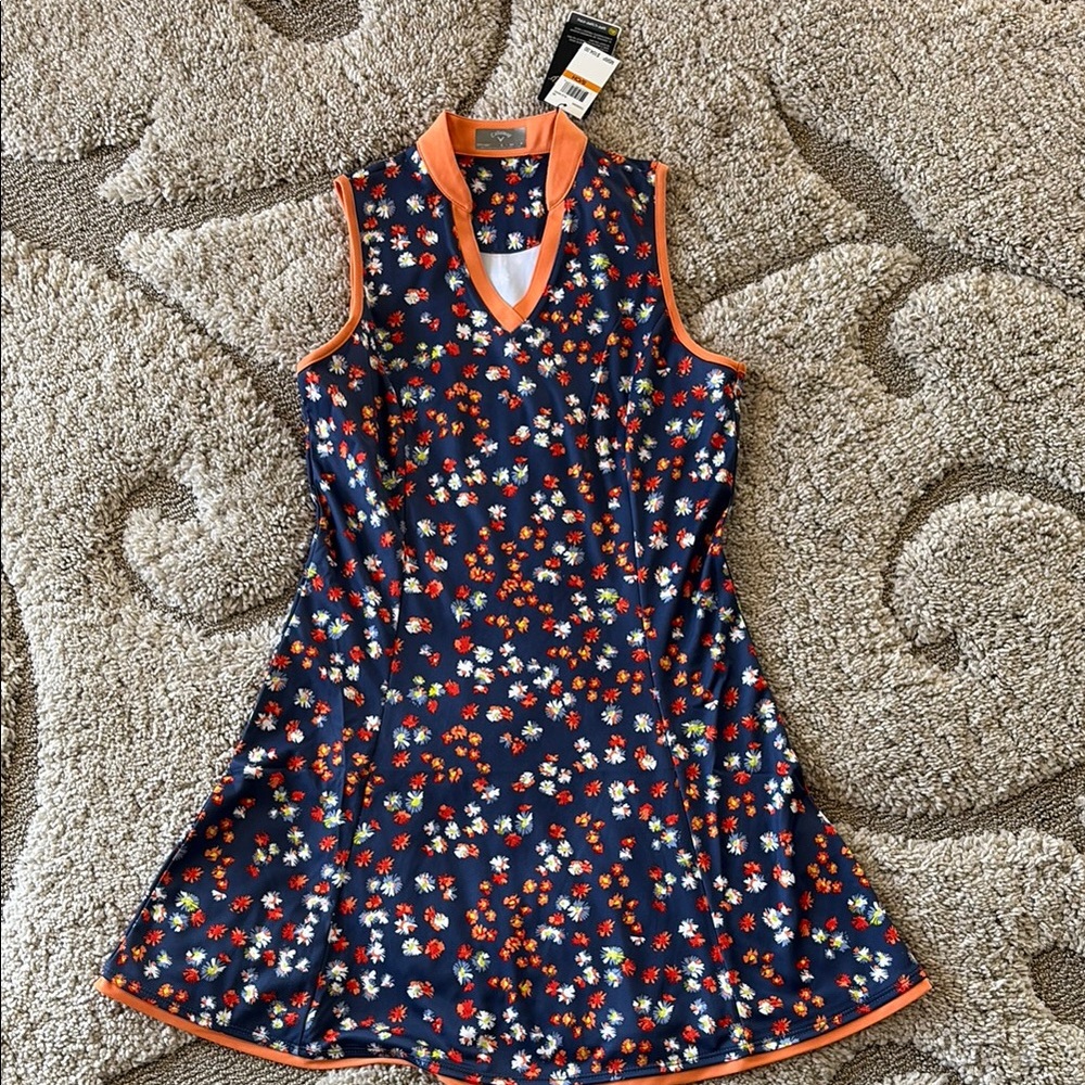 Women’s Callaway golf dress size small.